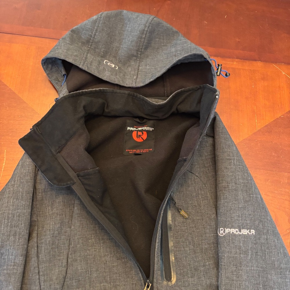 PROJEKA | Gray | Men's M | Softshell Hooded Jacket | Rain Wind Resistant Coat - Picture 2 of 15